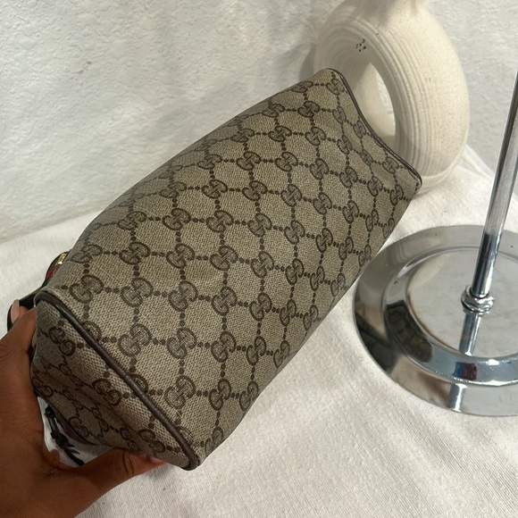 GUCCI LEATHER BOSTON HAND BAG - Picture 10 of 14